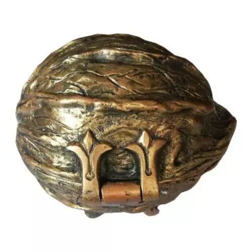 Шкатулка "Орех"